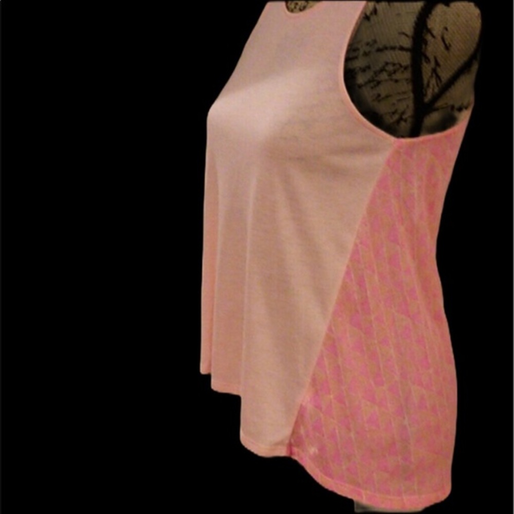 American Eagle Outfitters Split Back Pink Tank XS